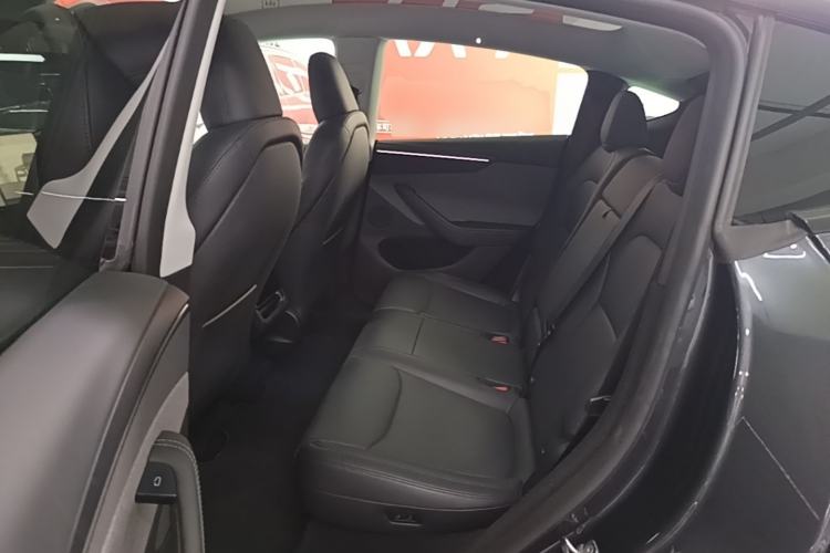 Used Tesla Model Y 2025 Rear-Wheel-Drive Version Left Rear Seat