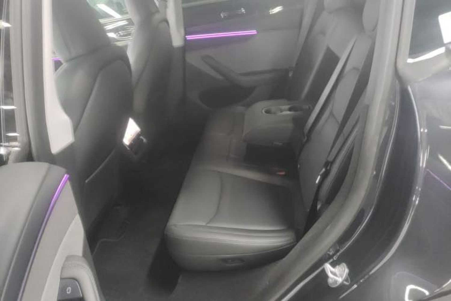 Used Tesla Model Y 2025 Rear-Wheel-Drive Version Left Rear Seat