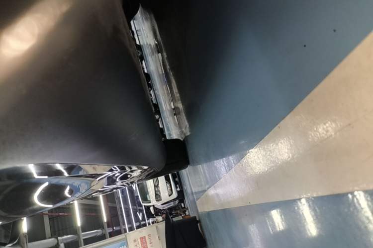 Used Tesla Model Y 2025 Rear-Wheel-Drive Version Left Side Sill