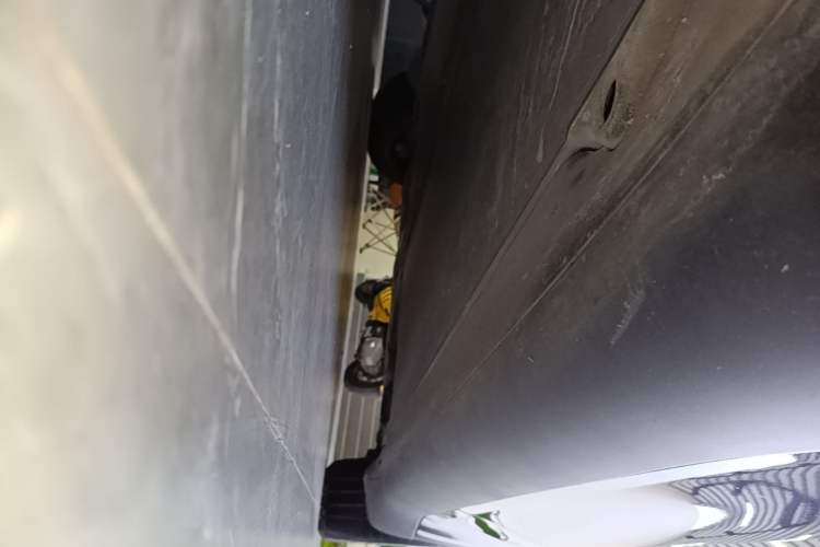 Used Tesla Model Y 2025 Rear-Wheel-Drive Version Left Side Sill