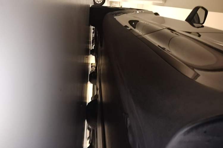 Used Tesla Model Y 2025 Long-Range All-Wheel Drive First Edition Left Side Sill