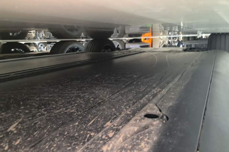 Used Tesla Model Y 2025 Rear-Wheel-Drive Version Left Side Sill
