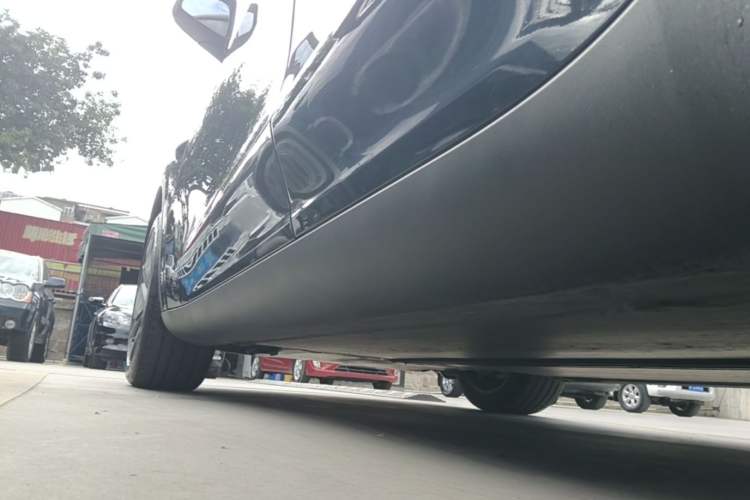 Used Tesla Model Y 2025 Rear-Wheel-Drive Version Left Side Sill