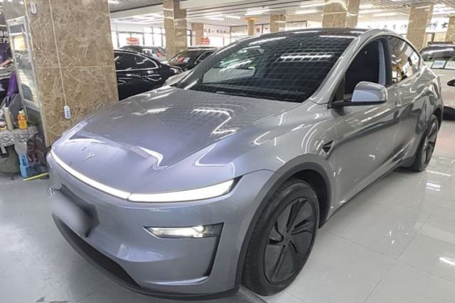 Used Tesla Model Y 2025 Rear-Wheel Drive First Edition