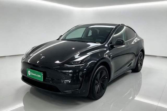 Used Tesla Model Y 2025 Rear-Wheel-Drive Version
