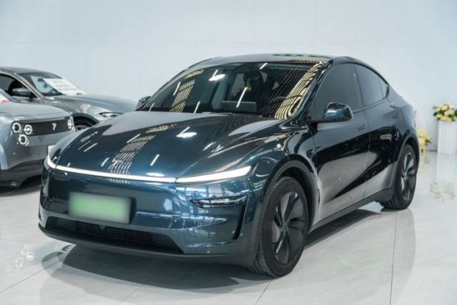 Used Tesla Model Y 2025 Rear-Wheel-Drive Version