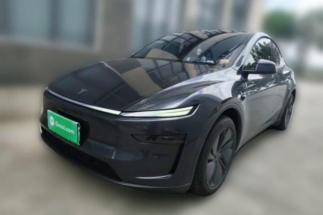Used Tesla Model Y 2025 Long-Range All-Wheel Drive First Edition