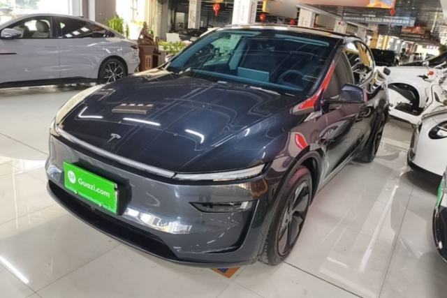 Used Tesla Model Y 2025 Rear-Wheel Drive First Edition