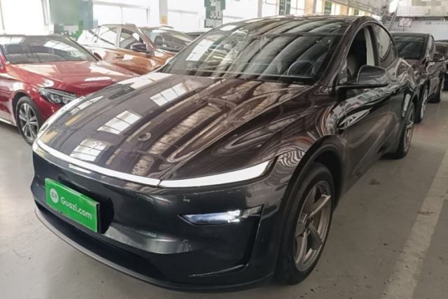 Used Tesla Model Y 2025 Rear-Wheel-Drive Version