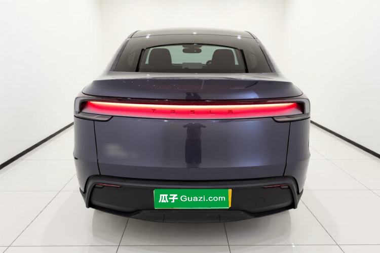 Used Tesla Model Y 2025 Long-Range All-Wheel-Drive Version Rear
