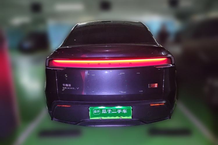 Used Tesla Model Y 2025 Rear-Wheel Drive First Edition Rear