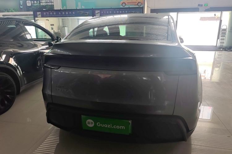Used Tesla Model Y 2025 Rear-Wheel-Drive Version Rear