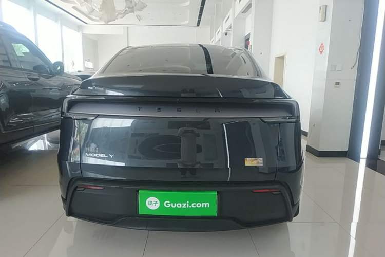 Used Tesla Model Y 2025 Rear-Wheel-Drive Version Rear