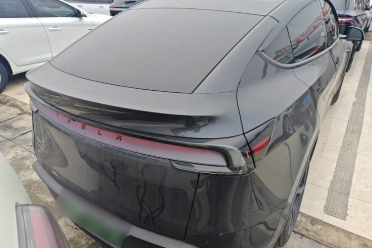 Used Tesla Model Y 2025 Rear-Wheel-Drive Version Rear