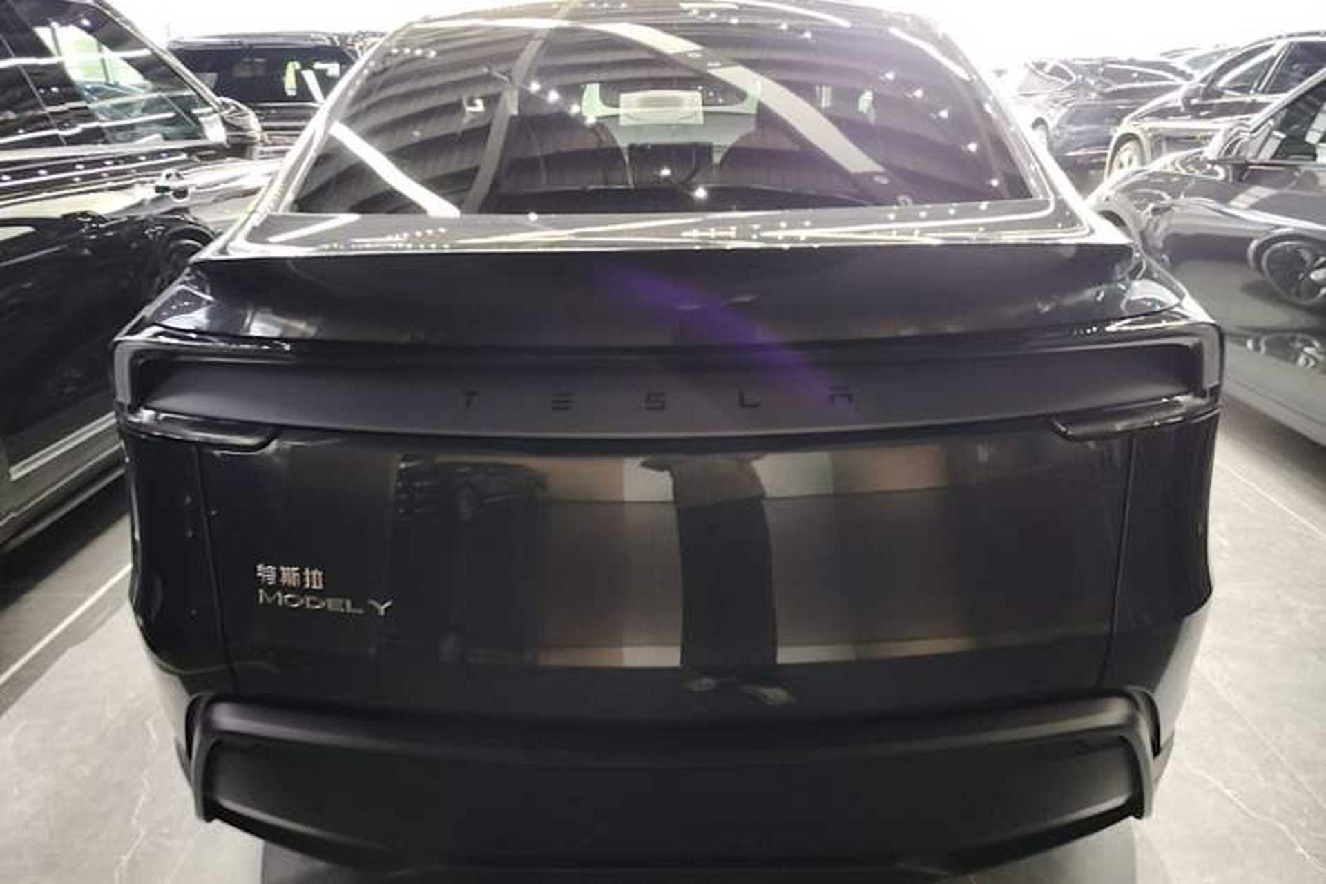 Used Tesla Model Y 2025 Rear-Wheel-Drive Version Rear