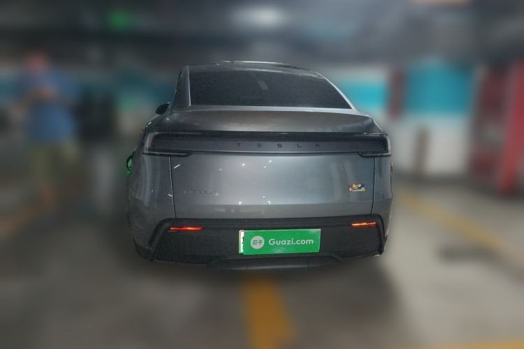 Used Tesla Model Y 2025 Long-Range All-Wheel-Drive Version Rear