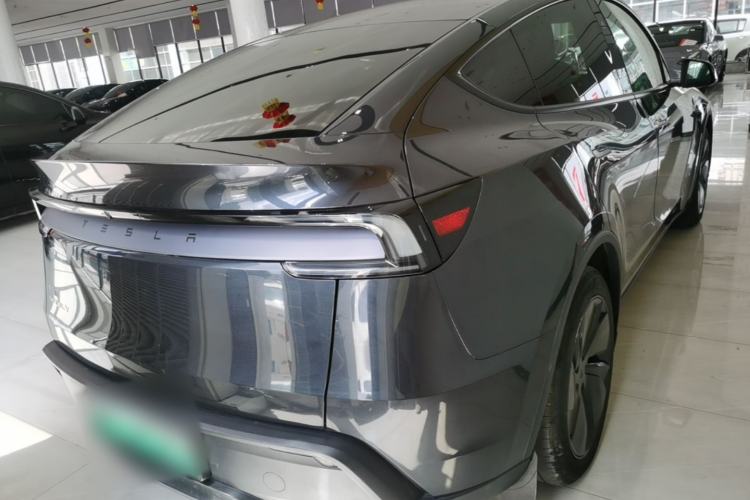 Used Tesla Model Y 2025 Rear-Wheel-Drive Version Rear