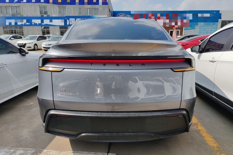 Used Tesla Model Y 2025 Rear-Wheel-Drive Version Rear