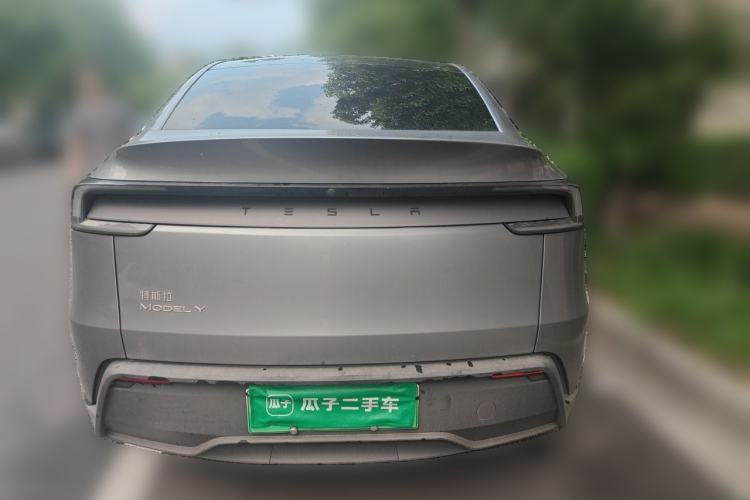 Used Tesla Model Y 2025 Rear-Wheel-Drive Version Rear