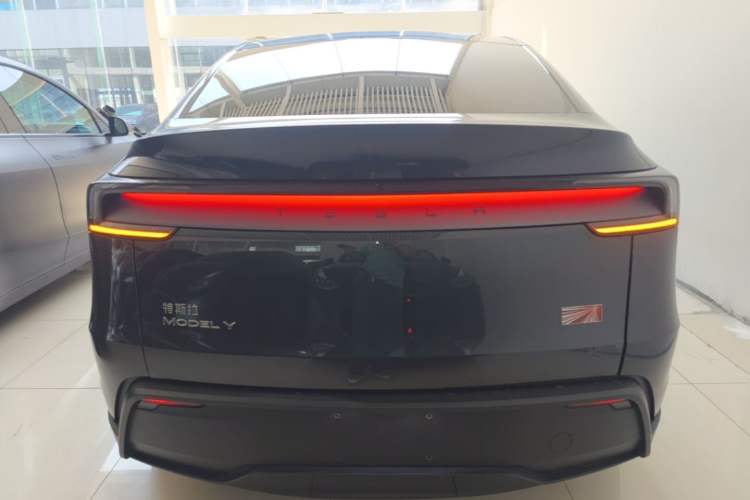 Used Tesla Model Y 2025 Rear-Wheel Drive First Edition Rear