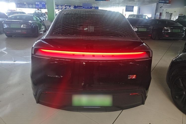 Used Tesla Model Y 2025 Long-Range All-Wheel Drive First Edition Rear