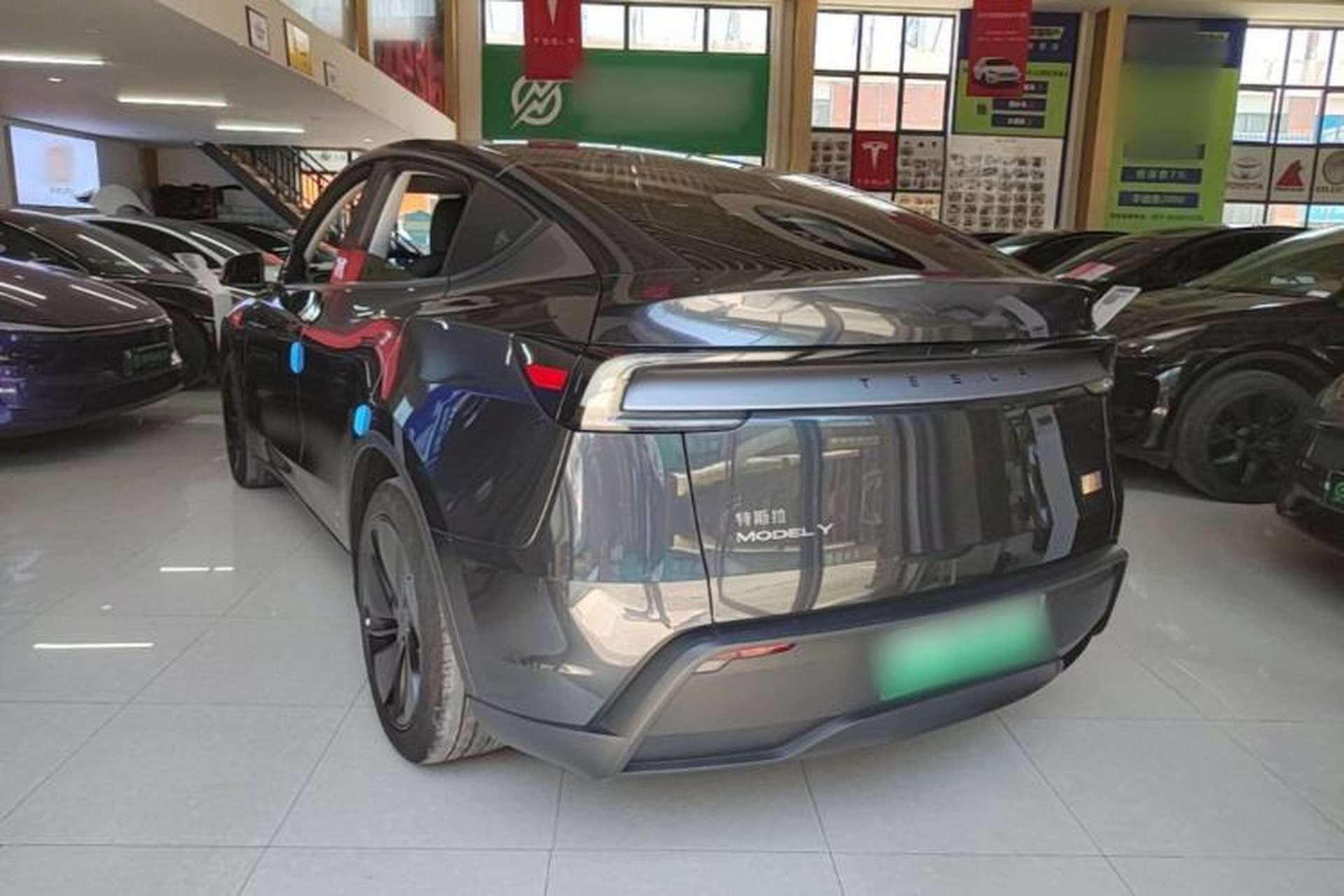 Used Tesla Model Y 2025 Rear-Wheel-Drive Version Rear Left 45 Deg
