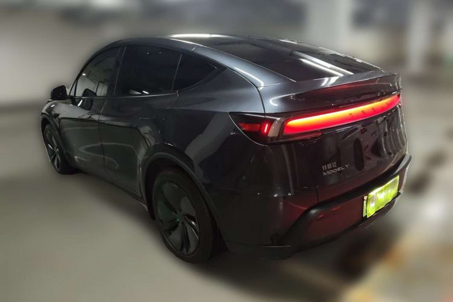 Used Tesla Model Y 2025 Rear-Wheel-Drive Version Rear Left 45 Deg