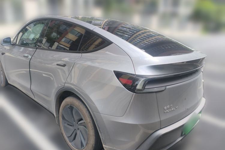Used Tesla Model Y 2025 Rear-Wheel-Drive Version Rear Left 45 Deg