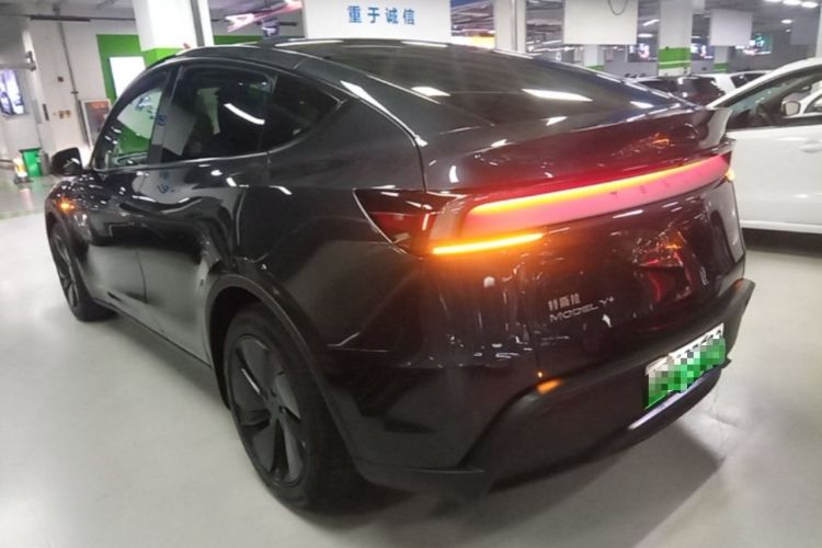 Used Tesla Model Y 2025 Long-Range All-Wheel Drive First Edition Rear Left 45 Deg