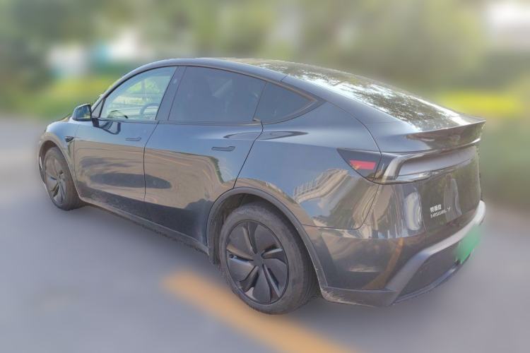 Used Tesla Model Y 2025 Rear-Wheel-Drive Version Rear Left 45 Deg