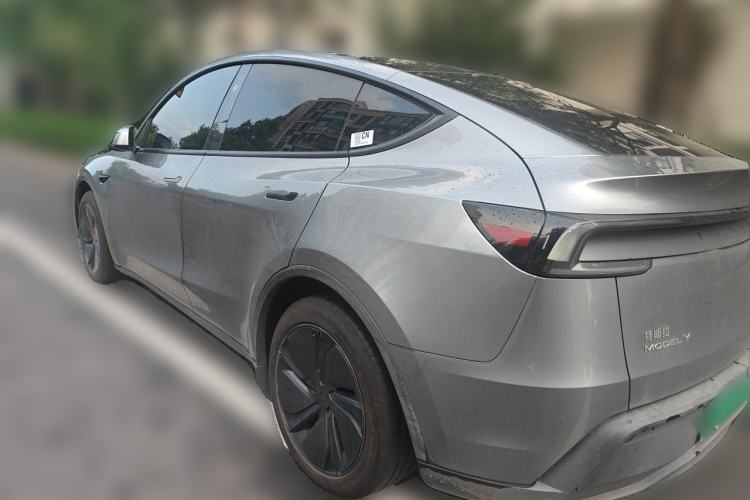 Used Tesla Model Y 2025 Rear-Wheel-Drive Version Rear Left 45 Deg