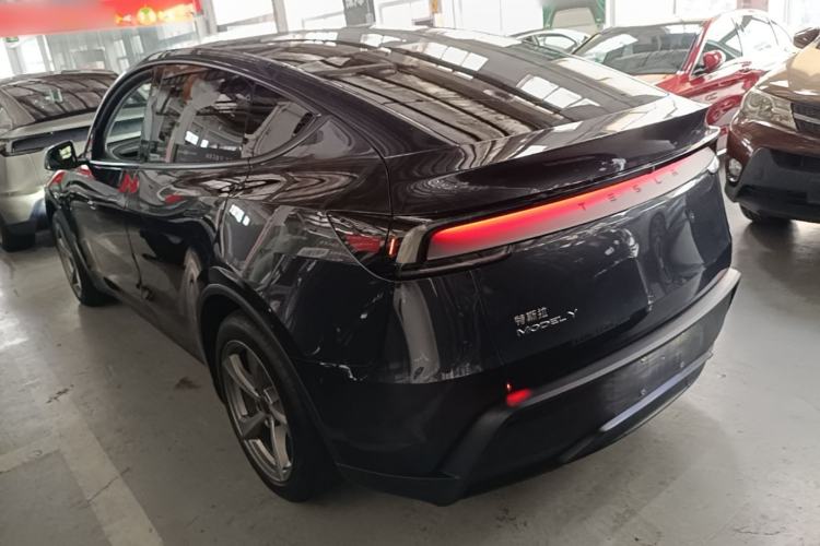 Used Tesla Model Y 2025 Rear-Wheel-Drive Version Rear Left 45 Deg