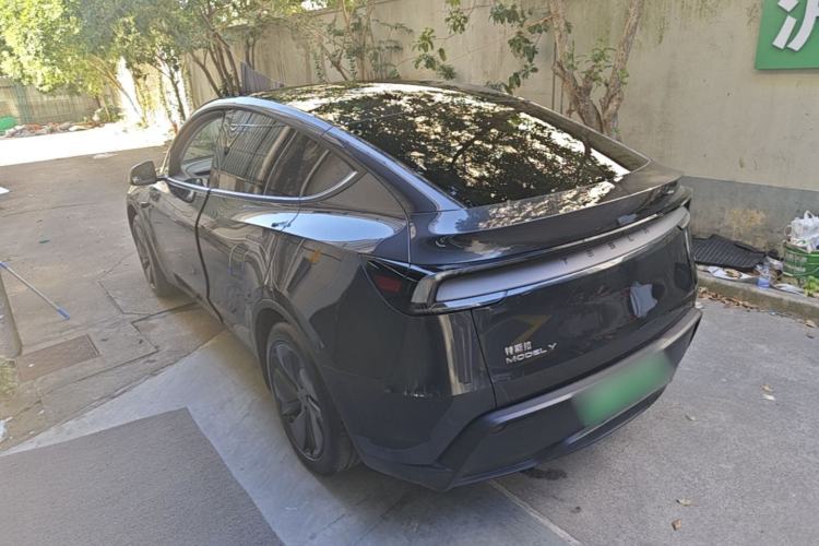 Used Tesla Model Y 2025 Rear-Wheel-Drive Version Rear Left 45 Deg