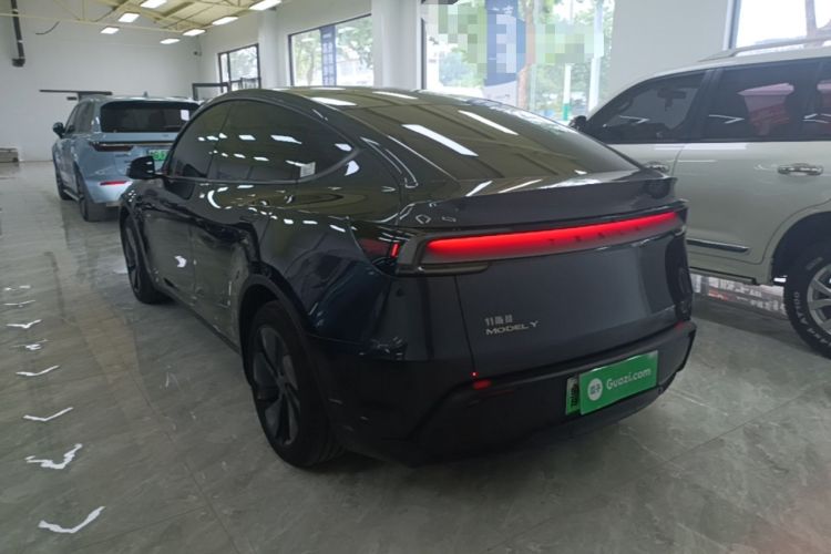 Used Tesla Model Y 2025 Rear-Wheel-Drive Version Rear Left 45 Deg