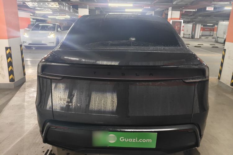 Used Tesla Model Y 2025 Rear-Wheel-Drive Version Rear