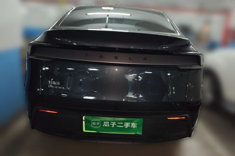 Used Tesla Model Y 2025 Rear-Wheel-Drive Version Rear