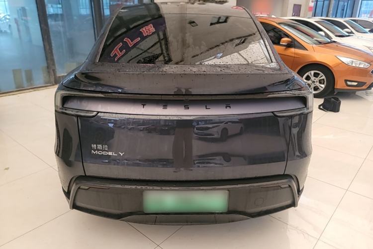 Used Tesla Model Y 2025 Rear-Wheel-Drive Version Rear
