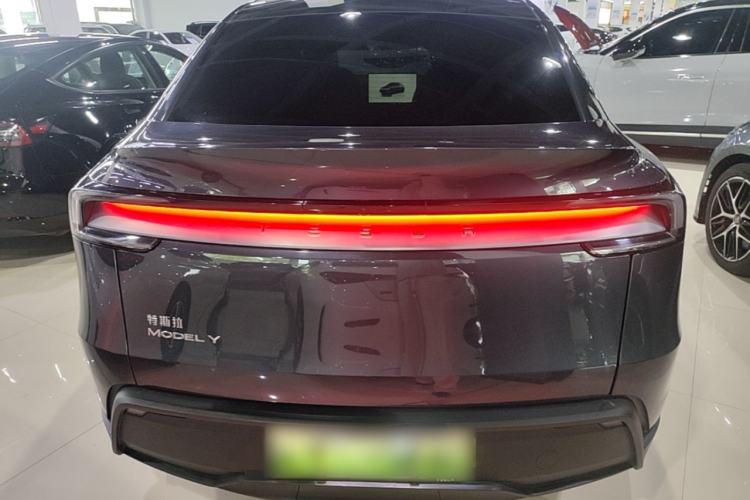 Used Tesla Model Y 2025 Rear-Wheel-Drive Version Rear