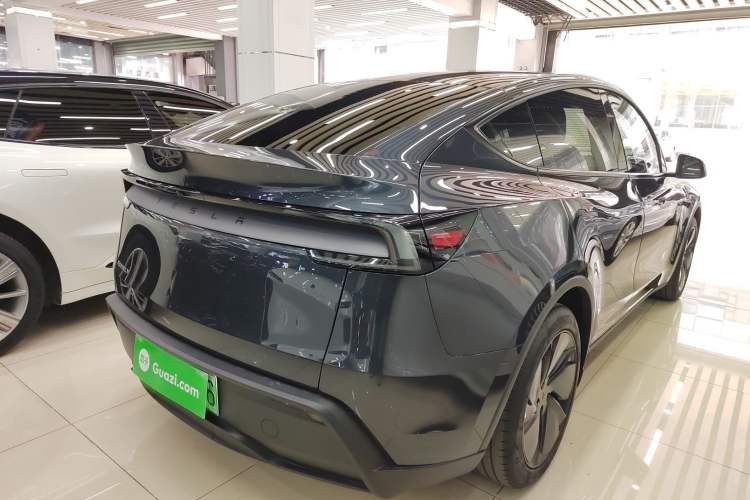 Used Tesla Model Y 2025 Rear-Wheel-Drive Version Rear Right 45 Deg