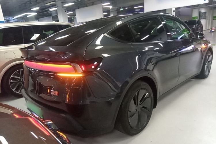 Used Tesla Model Y 2025 Long-Range All-Wheel Drive First Edition Rear Right 45 Deg