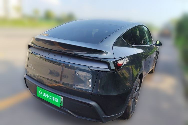 Used Tesla Model Y 2025 Rear-Wheel-Drive Version Rear Right 45 Deg