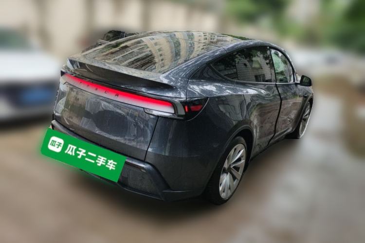 Used Tesla Model Y 2025 Long-Range All-Wheel-Drive Version Rear Right 45 Deg