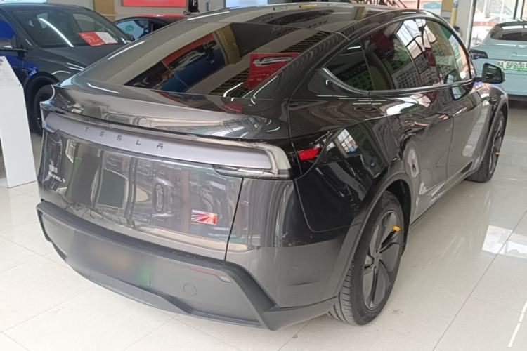 Used Tesla Model Y 2025 Long-Range All-Wheel Drive First Edition Rear Right 45 Deg