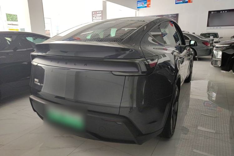 Used Tesla Model Y 2025 Long-Range All-Wheel-Drive Version Rear Right 45 Deg