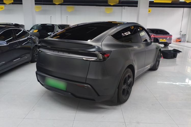Used Tesla Model Y 2025 Long-Range All-Wheel-Drive Version Rear Right 45 Deg