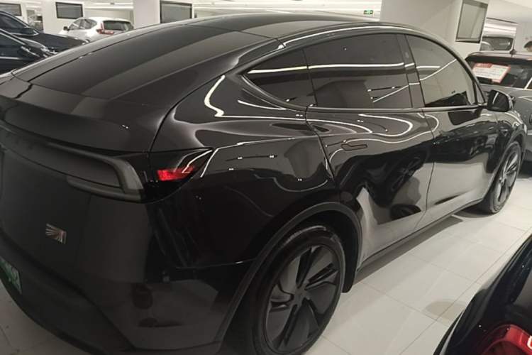 Used Tesla Model Y 2025 Long-Range All-Wheel Drive First Edition Rear Right 45 Deg