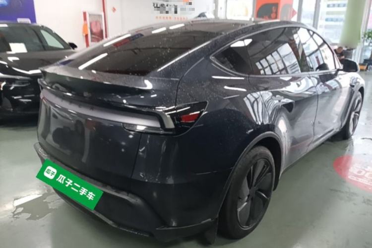 Used Tesla Model Y 2025 Rear-Wheel-Drive Version Rear Right 45 Deg