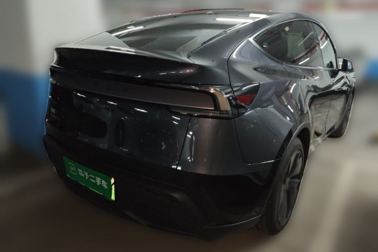 Used Tesla Model Y 2025 Rear-Wheel-Drive Version Rear Right 45 Deg