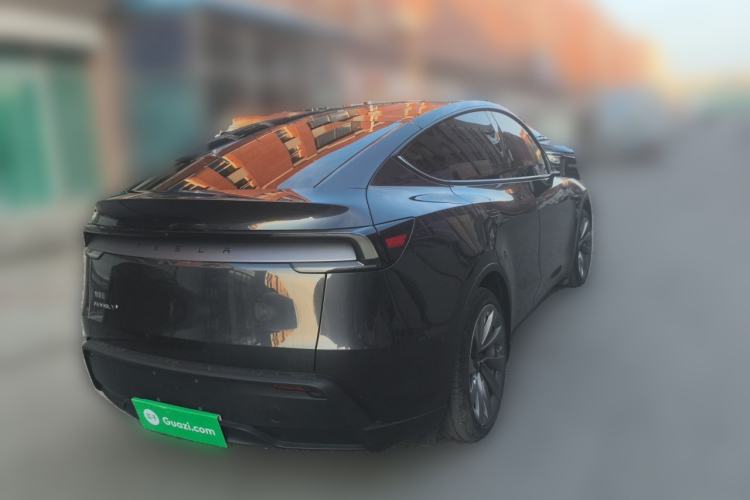 Used Tesla Model Y 2025 Long-Range All-Wheel-Drive Version Rear Right 45 Deg
