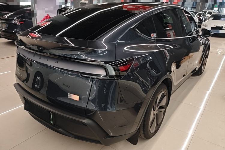 Used Tesla Model Y 2025 Rear-Wheel-Drive Version Rear Right 45 Deg